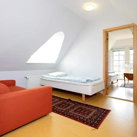 8 Person Holiday In *